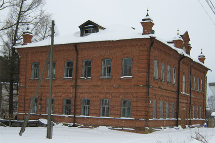 Здание церковно-приходской школы, основано в 1903