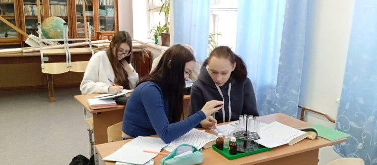 Практическая работа "Решение экспериментальных задач по теме " Важнейшие неметаллы и их соединения".
